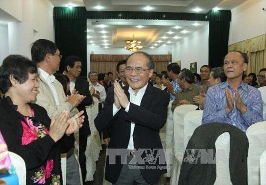 ສາມັກຄີສ້າງຄວາມເຂັ້ມແຂງໃຫ້ທົ່ວປວງຊົນທັງຊາດຫວຽດນາມ